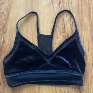 Alo Yoga Luxe Sports Bra